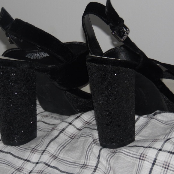 Klein - Picture 2 of 3